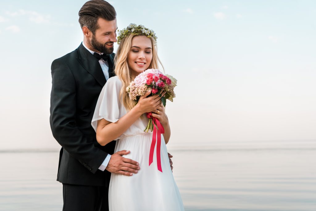Welcome to Cruise Vows.com - Cruise weddings, vow renewals, anniversary celebrations, engagement celebrations, and honeymoons.